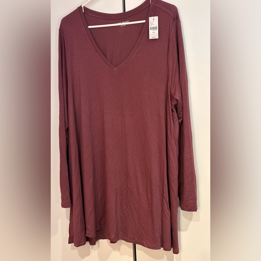NWT Lane Bryant V-Neck Long Sleeve Top Tunic- Burgundy. Size 22/24